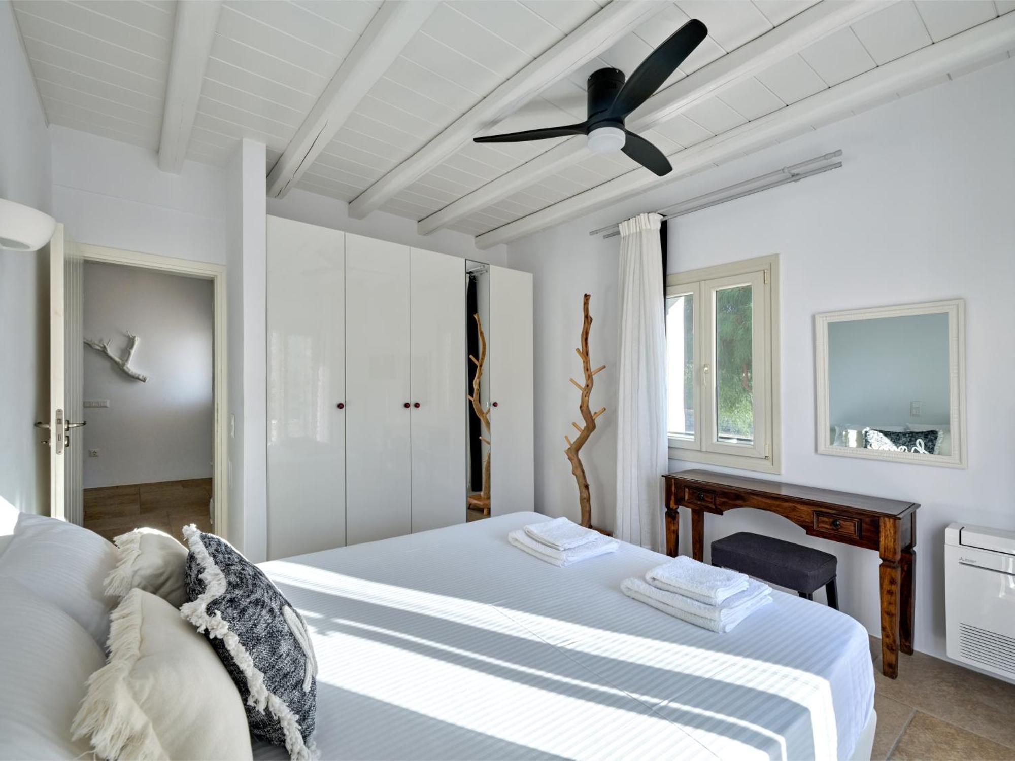 Villa Leo - Unique & Calm Páros Extérieur photo